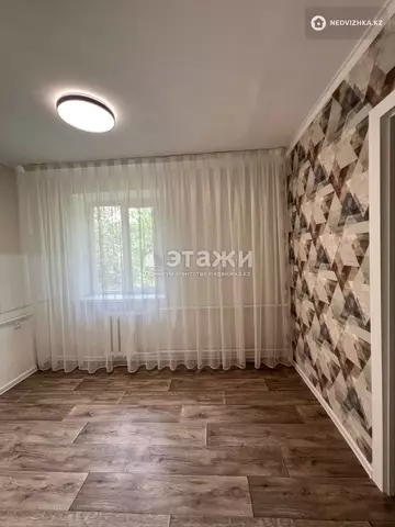 2-комнатная квартира, этаж 3 из 4, 40 м²