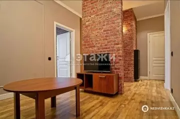 2-комнатная квартира, этаж 10 из 10, 62 м²