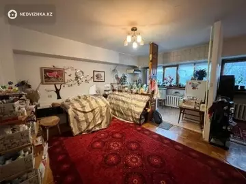 3-комнатная квартира, этаж 4 из 7, 70 м²