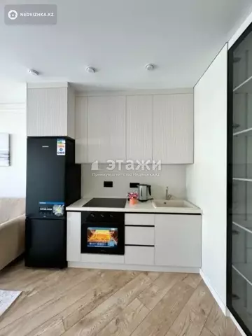 2-комнатная квартира, этаж 12 из 13, 55 м²