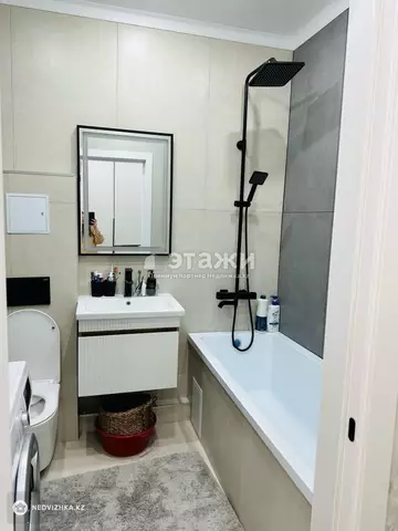 2-комнатная квартира, этаж 9 из 9, 41 м²