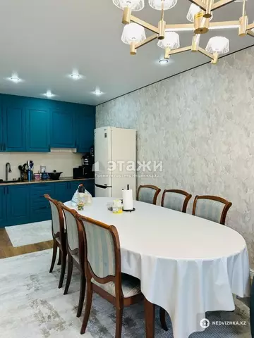 2-комнатная квартира, этаж 9 из 9, 41 м²