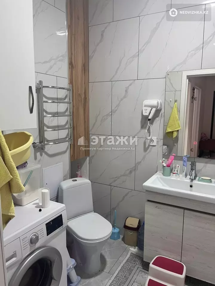 62.5 м², 2-комнатная квартира, этаж 9 из 9, 62 м², изображение - 1