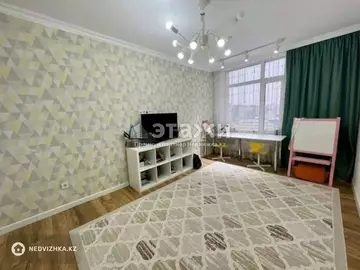3-комнатная квартира, этаж 8 из 18, 87 м²