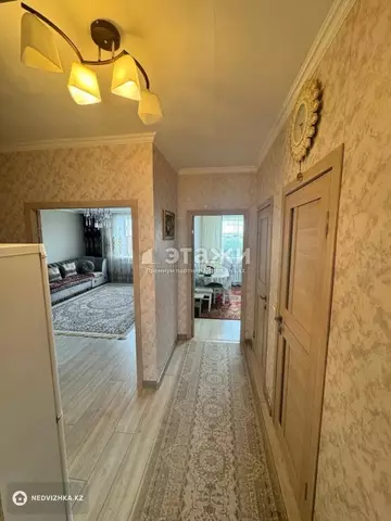 2-комнатная квартира, этаж 4 из 6, 58 м²