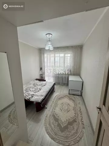 2-комнатная квартира, этаж 4 из 6, 58 м²