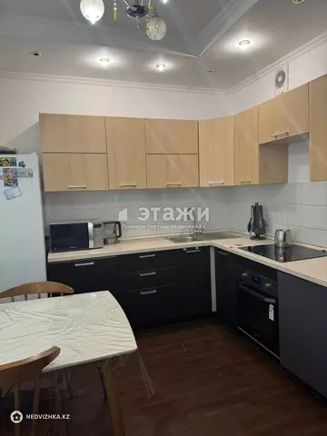 3-комнатная квартира, этаж 4 из 13, 108 м²