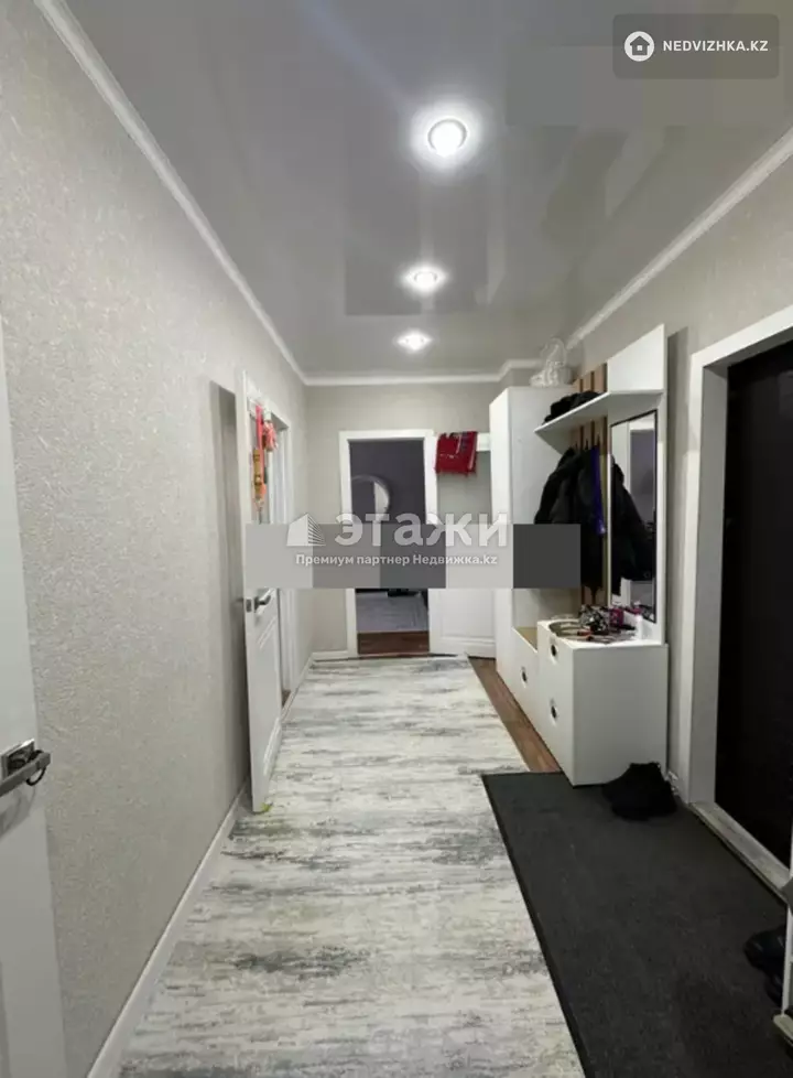 67 м², 2-комнатная квартира, этаж 1 из 10, 67 м², изображение - 1