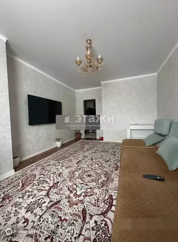 2-комнатная квартира, этаж 1 из 10, 67 м²