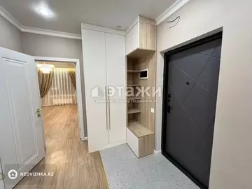 2-комнатная квартира, этаж 8 из 9, 58 м²