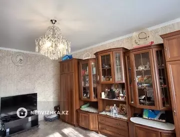 2-комнатная квартира, этаж 3 из 10, 51 м²