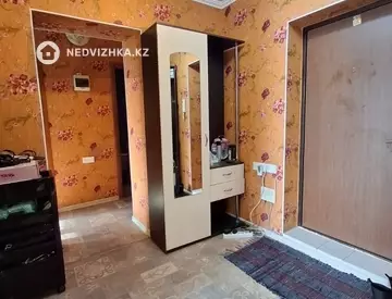 2-комнатная квартира, этаж 3 из 10, 51 м²