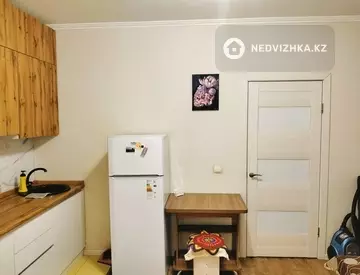 1-комнатная квартира, этаж 1 из 17, 44 м², на длительный срок