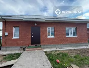 3-комнатный дом, 5 соток, 80 м²