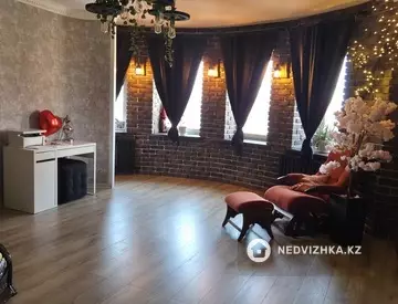 2-комнатная квартира, этаж 9 из 9, 69 м²