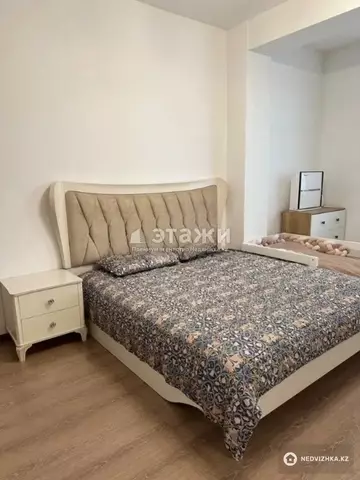 3-комнатная квартира, этаж 8 из 21, 92 м²