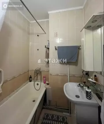 3-комнатная квартира, этаж 3 из 12, 70 м²