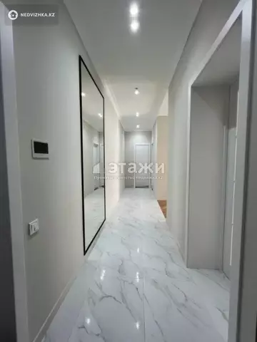 2-комнатная квартира, этаж 9 из 12, 72 м²
