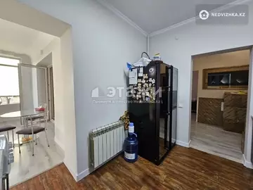 4-комнатная квартира, этаж 6 из 12, 100 м², на длительный срок
