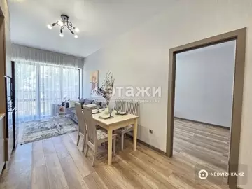 2-комнатная квартира, этаж 3 из 3, 55 м², на длительный срок