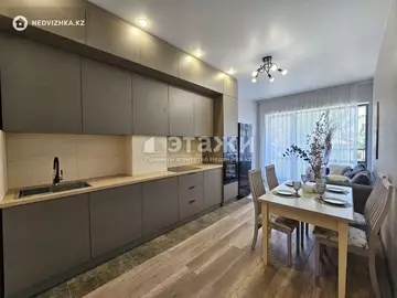 2-комнатная квартира, этаж 3 из 3, 55 м², на длительный срок