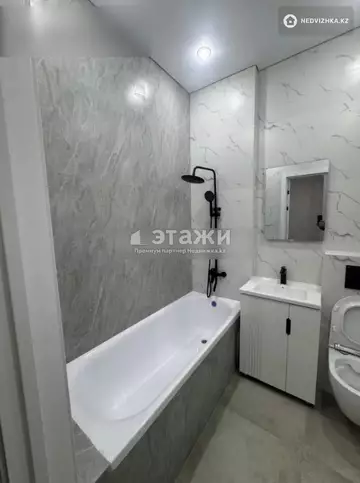 2-комнатная квартира, этаж 18 из 19, 42 м²