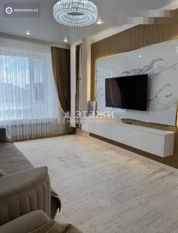 2-комнатная квартира, этаж 3 из 12, 65 м²