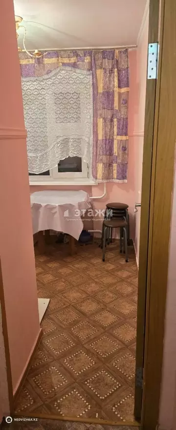 3-комнатная квартира, этаж 2 из 5, 60 м²