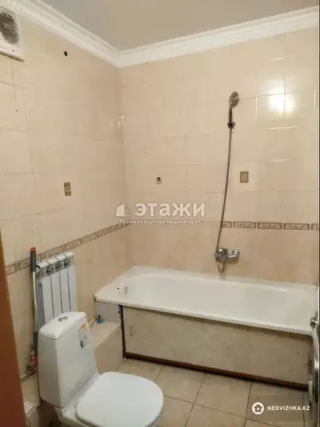 2-комнатная квартира, этаж 2 из 16, 64 м²