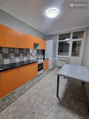 1-комнатная квартира, этаж 2 из 9, 36 м²