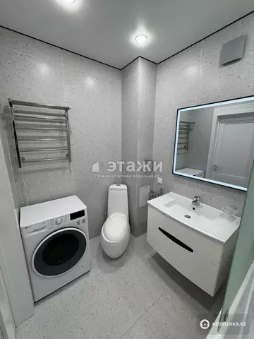 1-комнатная квартира, этаж 3 из 10, 38 м²