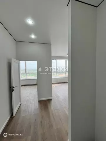 1-комнатная квартира, этаж 16 из 16, 40 м²