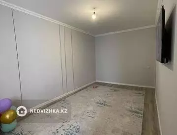 2-комнатная квартира, этаж 1 из 5, 57 м²