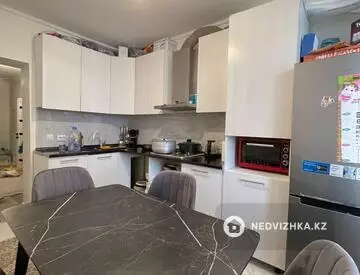 2-комнатная квартира, этаж 1 из 5, 57 м²