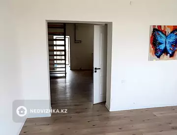 100 м², 3-комнатная квартира, этаж 1 из 2, 100 м², изображение - 9