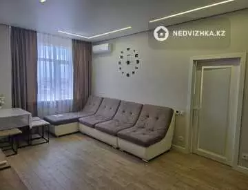 2-комнатная квартира, этаж 13 из 17, 60 м², на длительный срок