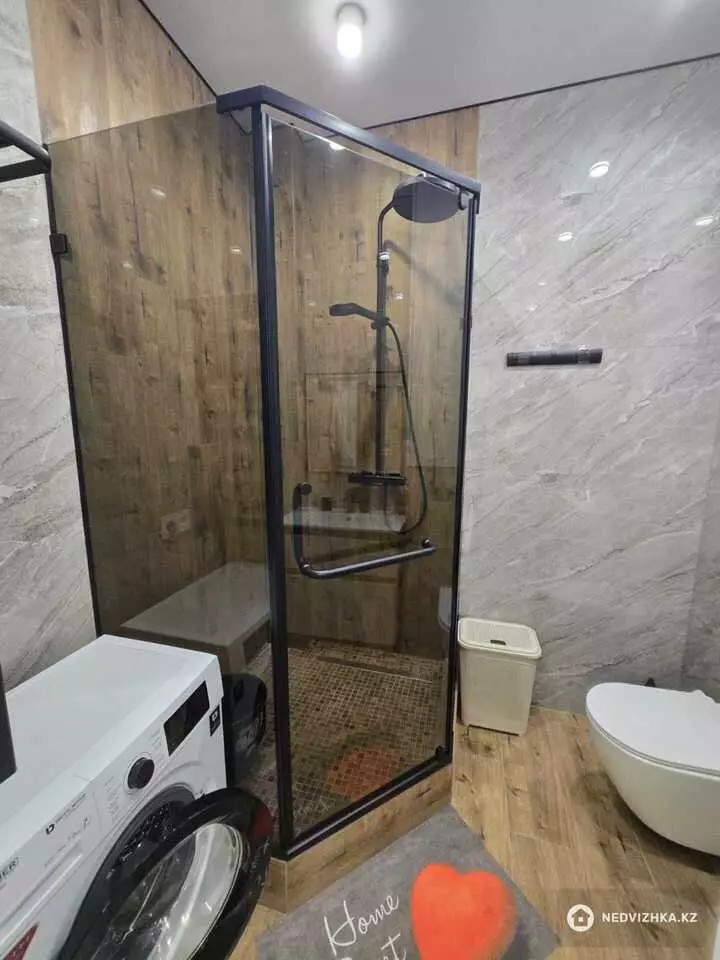 60 м², 2-комнатная квартира, этаж 13 из 17, 60 м², на длительный срок, изображение - 1