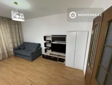 2-комнатная квартира, этаж 3 из 5, 51 м²