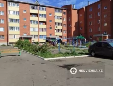 3-комнатная квартира, этаж 1 из 5, 85 м²