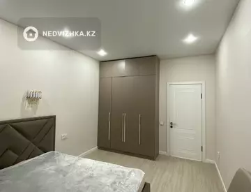 2-комнатная квартира, этаж 4 из 5, 67 м²
