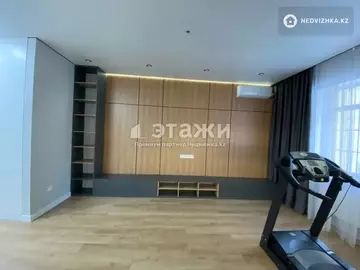 3-комнатная квартира, этаж 2 из 10, 88 м²