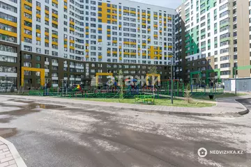 2-комнатная квартира, этаж 12 из 12, 67 м²