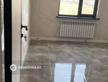 2-комнатная квартира, этаж 12 из 12, 49 м²