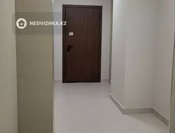 1-комнатная квартира, этаж 13 из 14, 34 м²