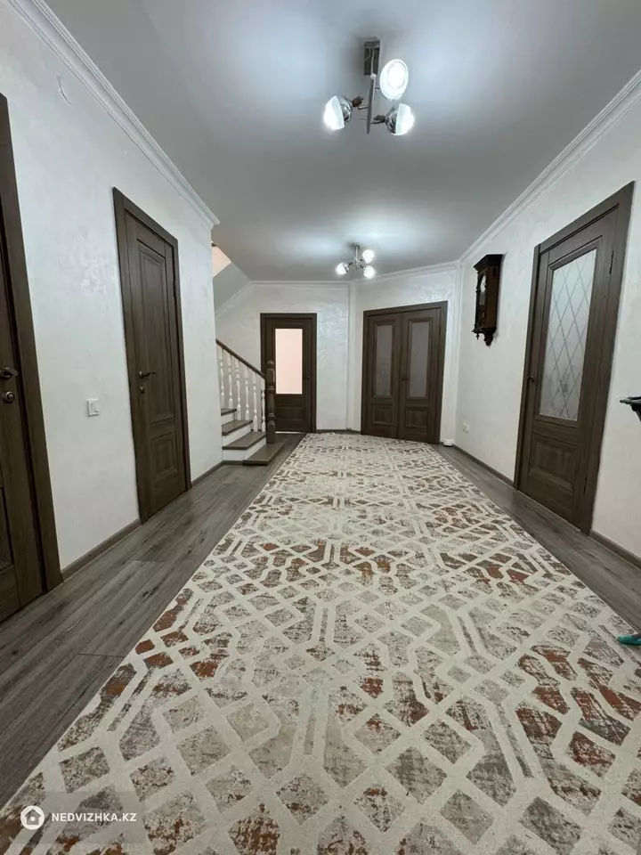 280 м², 5-комнатный дом, 8.5 соток, 280 м², изображение - 1