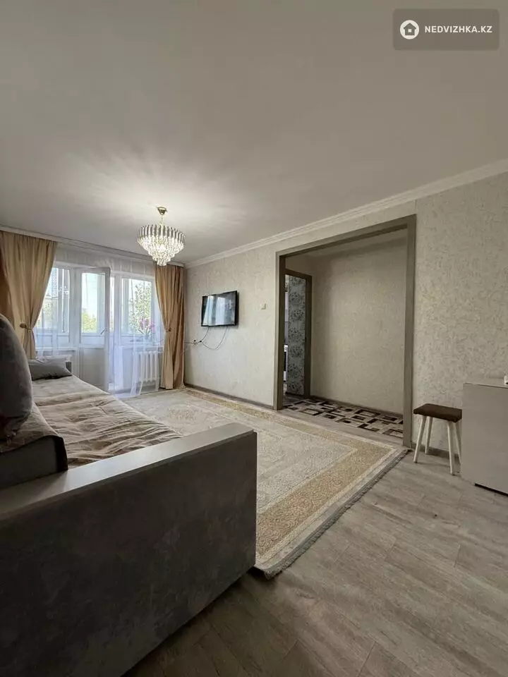 58.5 м², 3-комнатная квартира, этаж 3 из 5, 58 м², изображение - 1