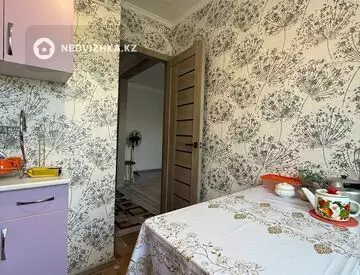 3-комнатная квартира, этаж 3 из 5, 58 м²