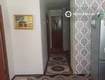 3-комнатная квартира, этаж 1 из 5, 60 м²
