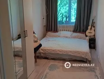 2-комнатная квартира, этаж 4 из 4, 49 м²