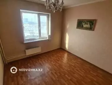3-комнатная квартира, этаж 3 из 5, 68 м²